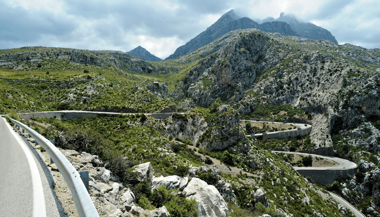 Drive through the stunning Serra de Tramuntana