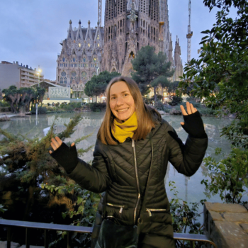 Solo Female Travel to Spain: A Safe, Exciting & Immersive Experience