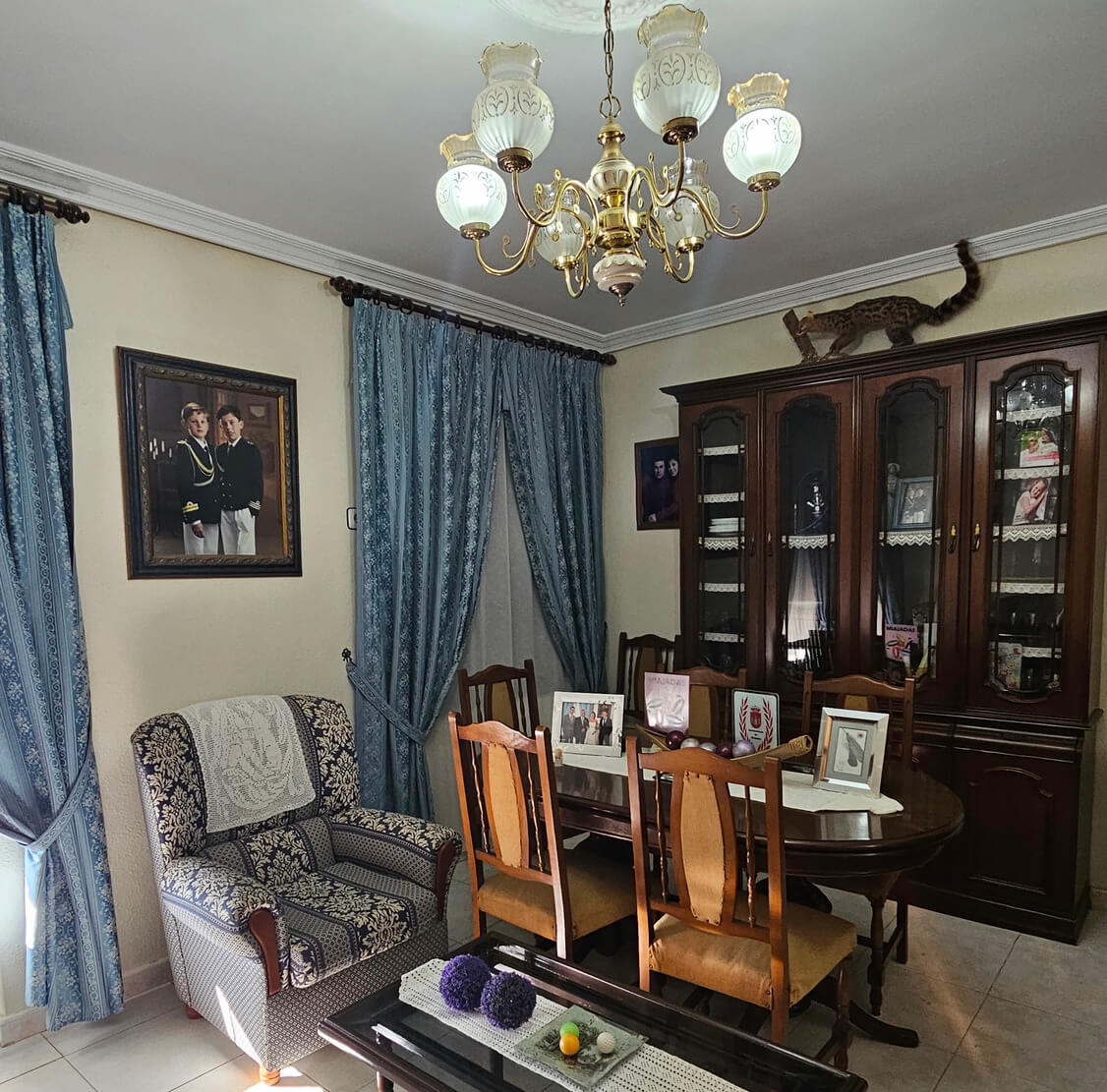 Living room of Spanish immersion home in Extremadura